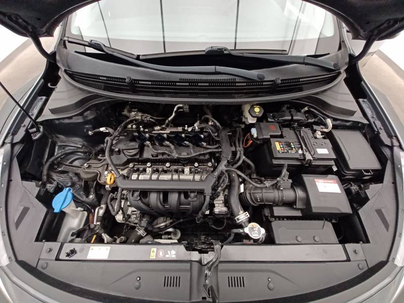 Kia Rio - Photo 11
