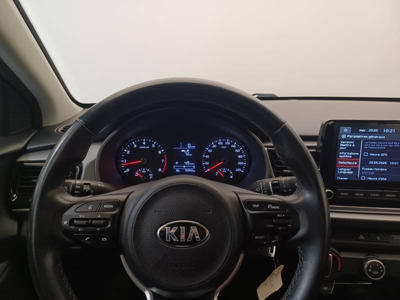 Kia Rio - Photo 22