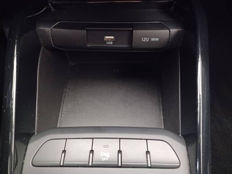 Kia Rio - Photo 26