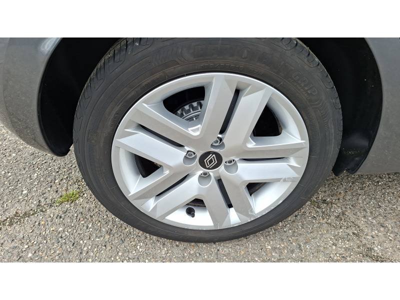 Renault Clio - Photo 29