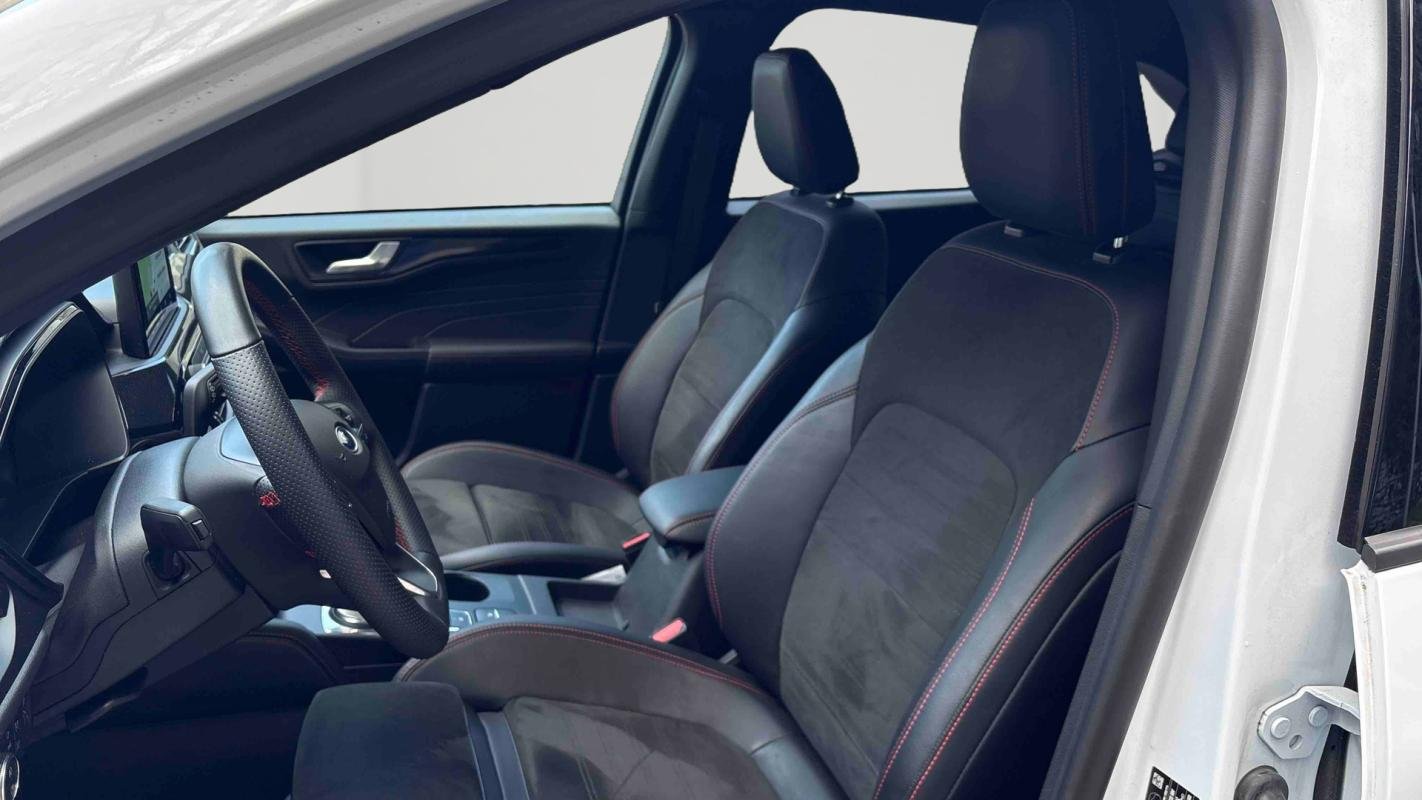 Ford Kuga - Photo 11