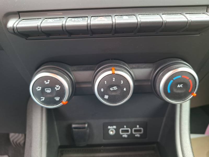 Renault Captur - Photo 41