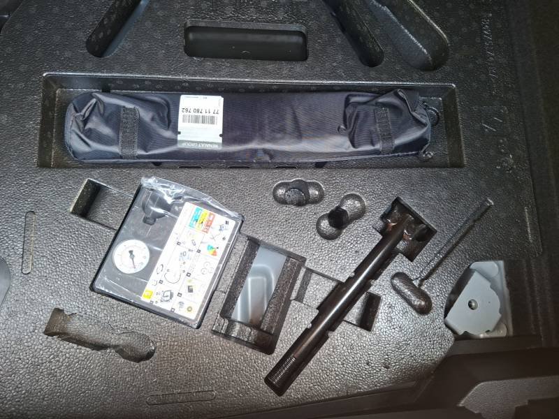 Renault Clio - Photo 14