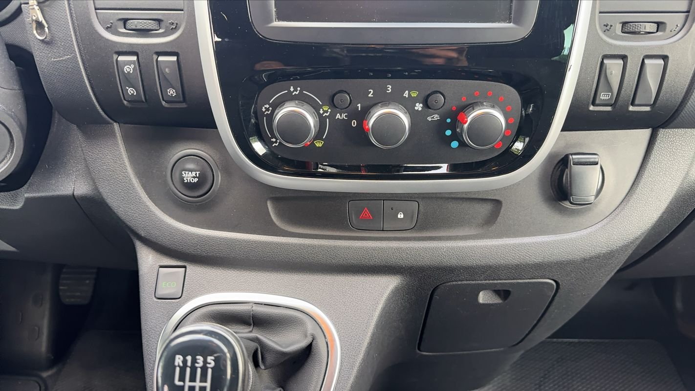 Renault Trafic - Photo 13