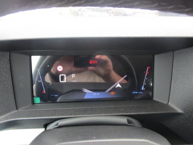 Peugeot Expert - Photo 12