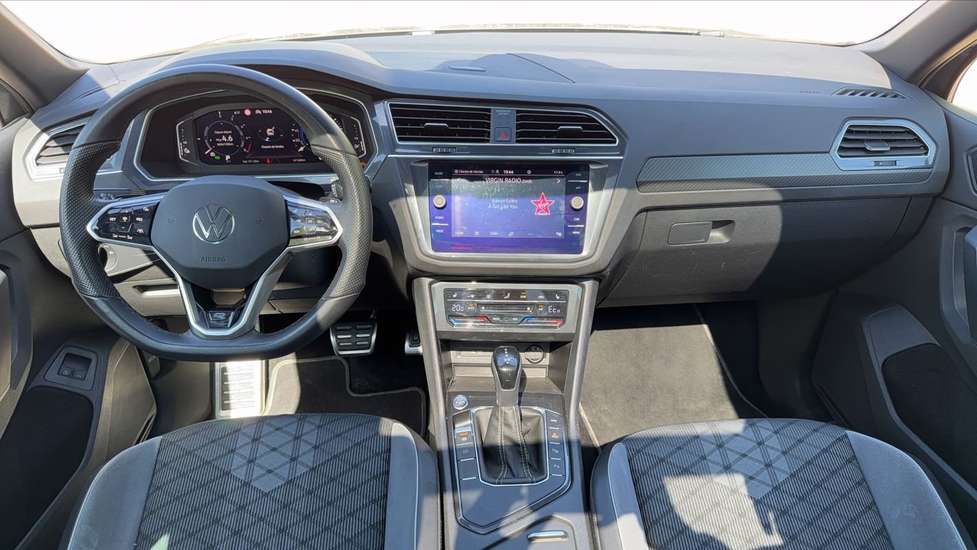 Volkswagen Tiguan - Photo 11