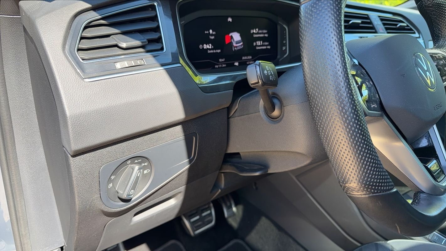 Volkswagen Tiguan - Photo 13