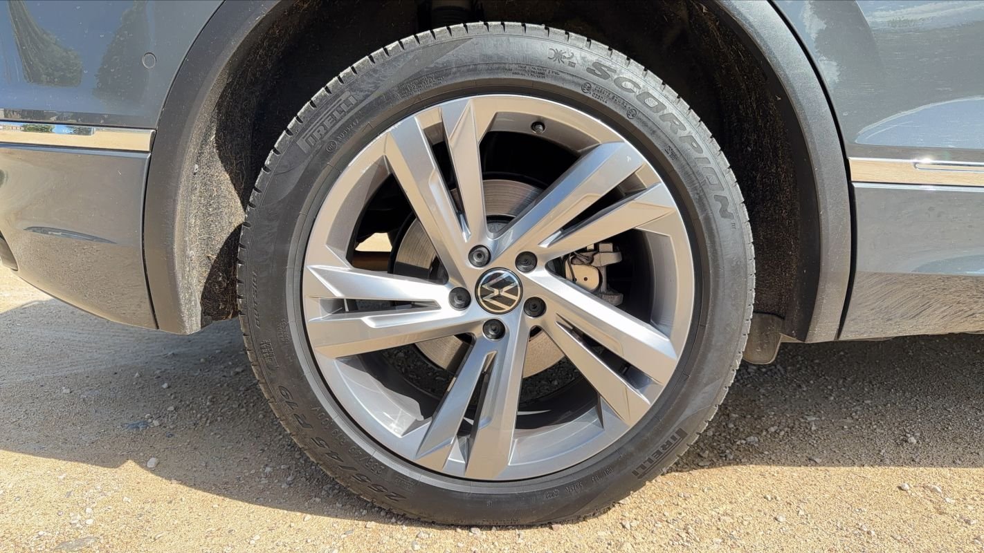 Volkswagen Tiguan - Photo 16