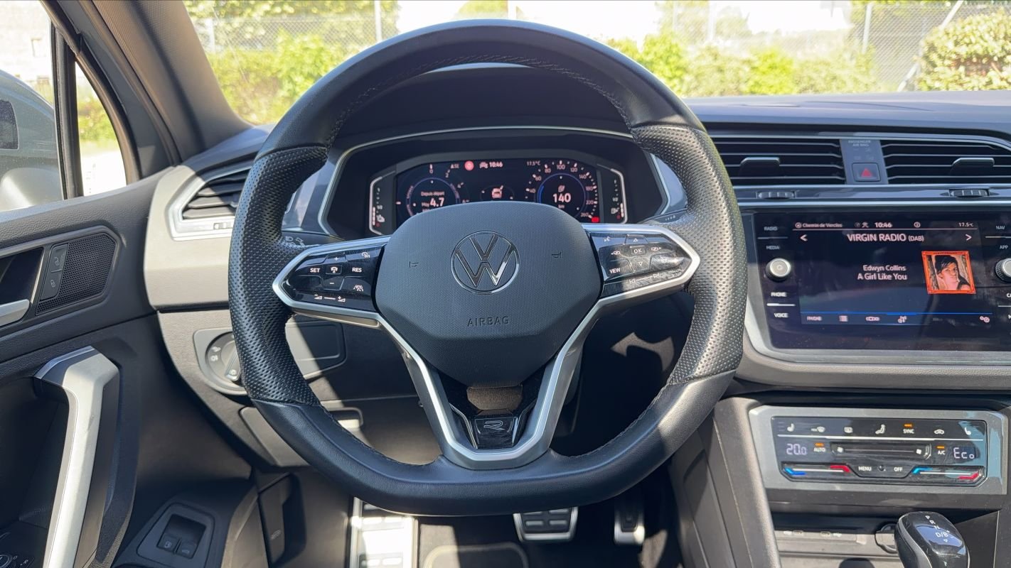 Volkswagen Tiguan - Photo 22