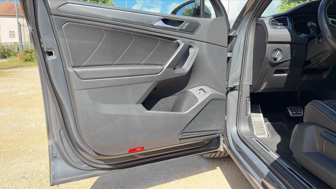 Volkswagen Tiguan - Photo 7