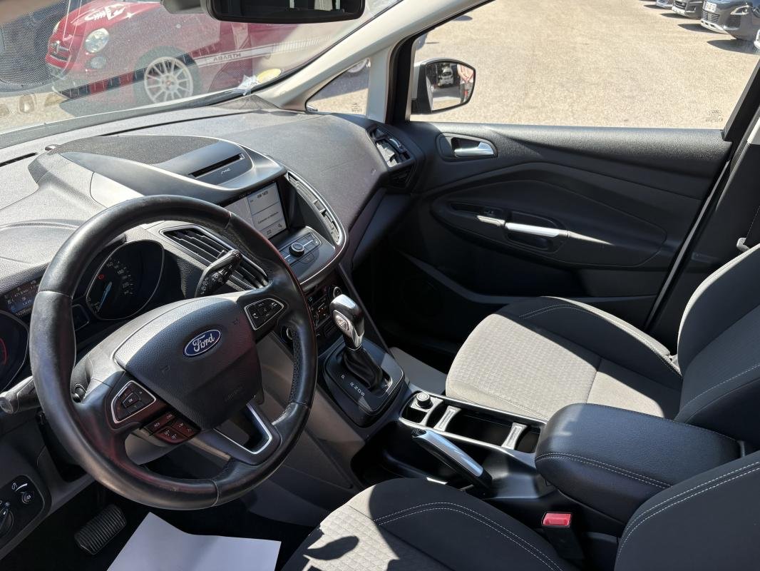 Ford C-Max - Photo 10