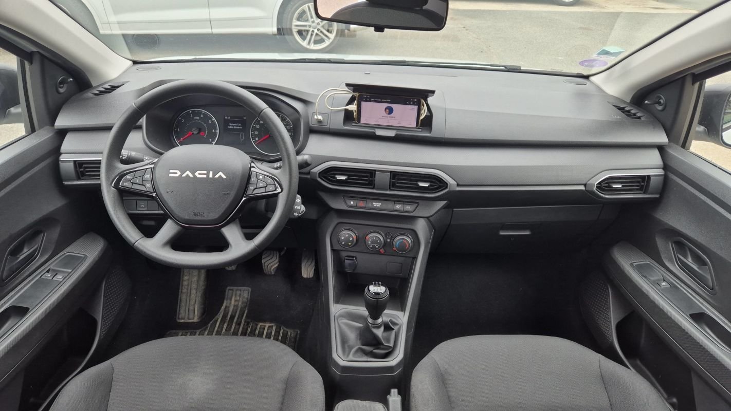 Dacia Sandero - Photo 11