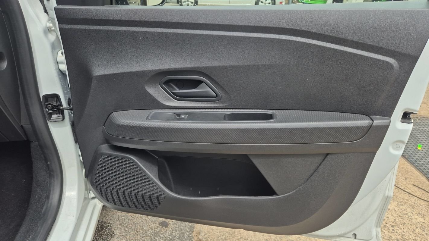 Dacia Sandero - Photo 24