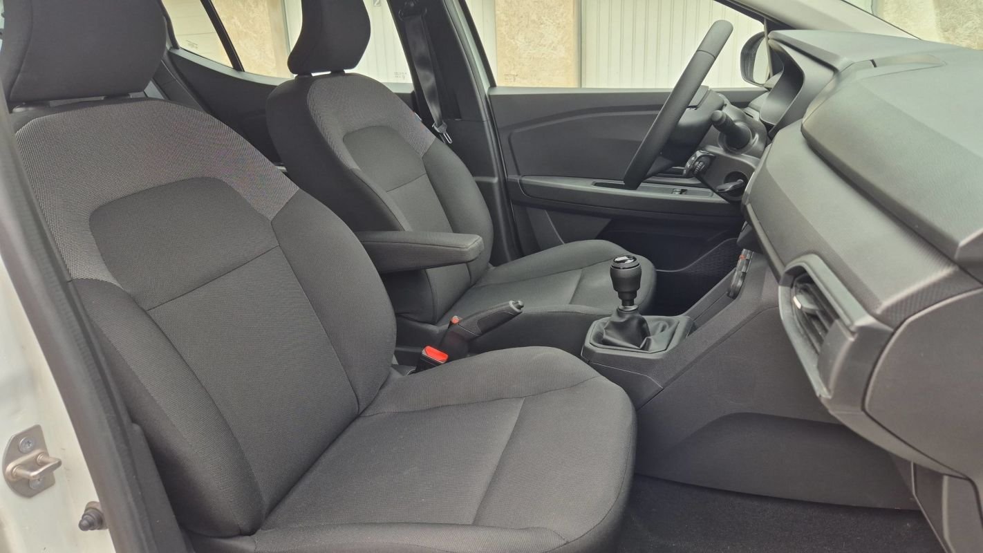 Dacia Sandero - Photo 27