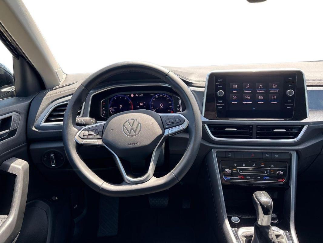 Volkswagen T-Roc - Photo 30