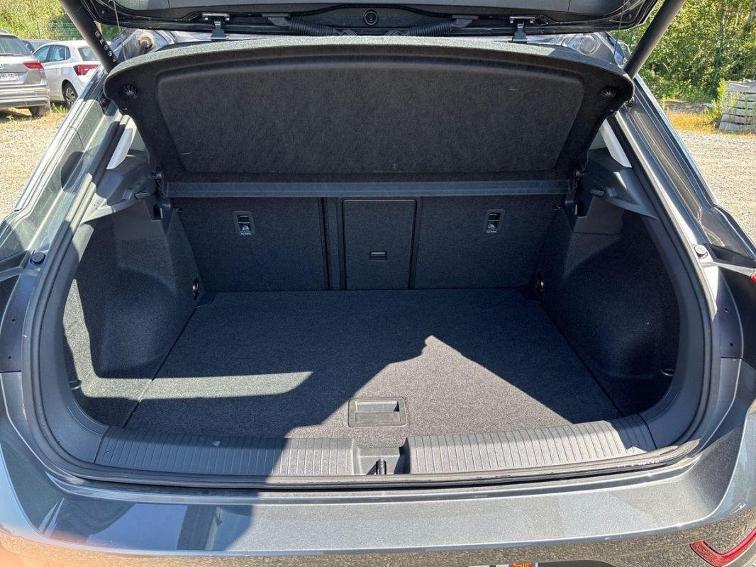 Volkswagen T-Roc - Photo 10