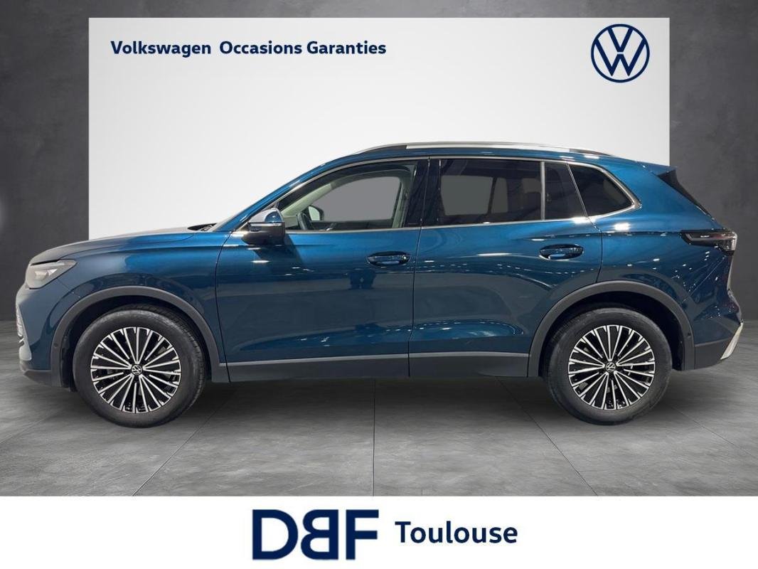 Volkswagen Tiguan - Photo 2