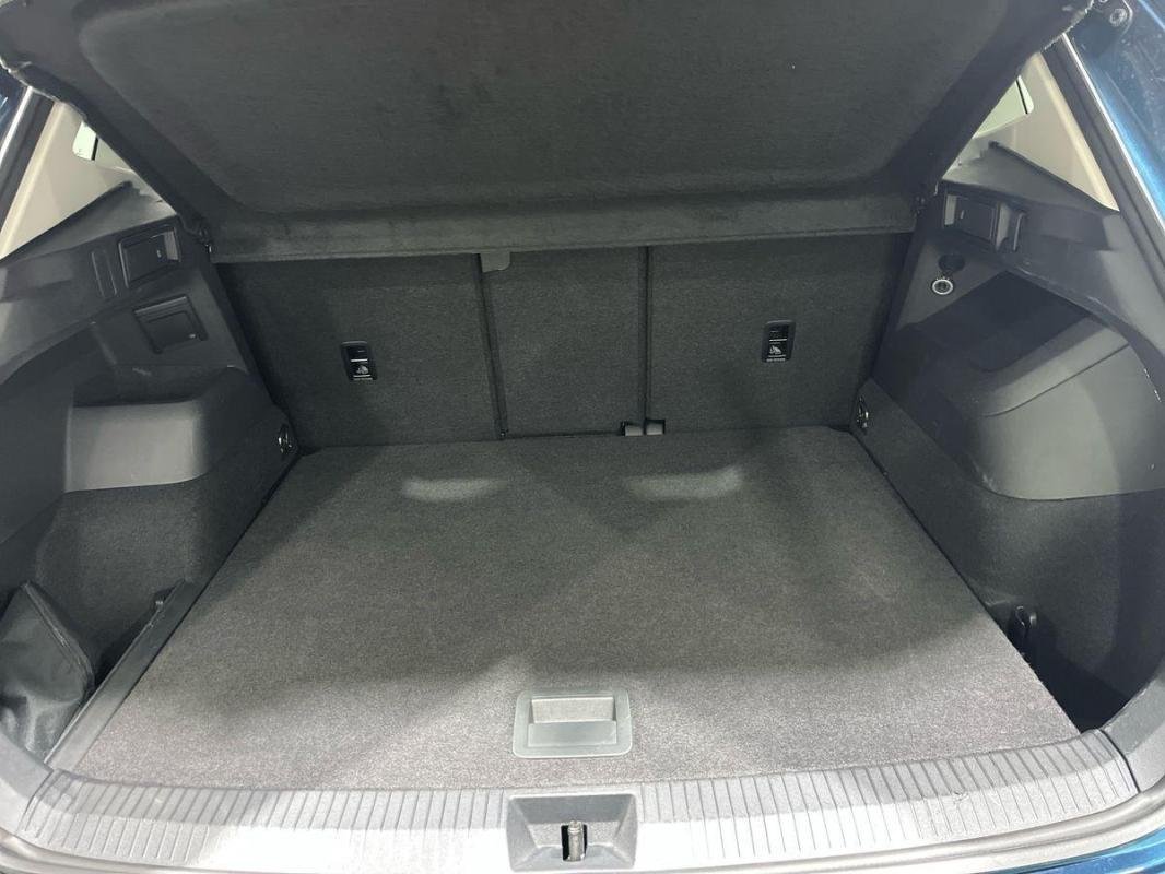 Volkswagen Tiguan - Photo 31