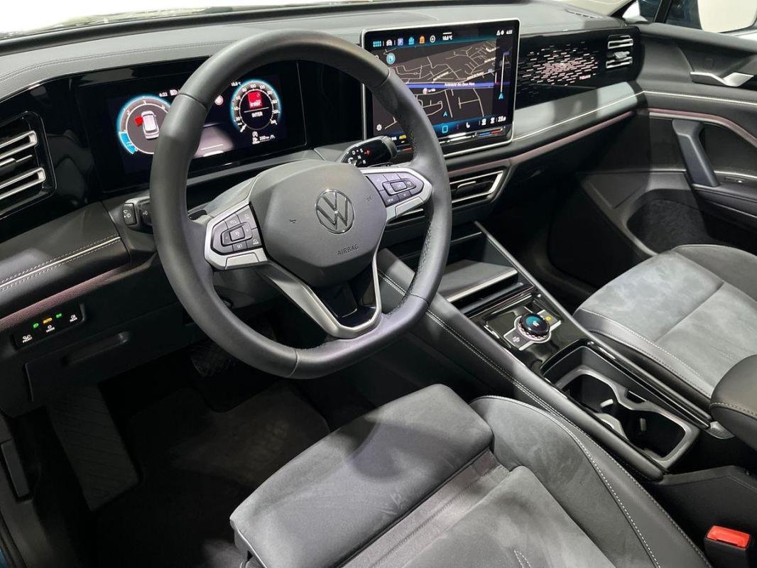 Volkswagen Tiguan - Photo 9