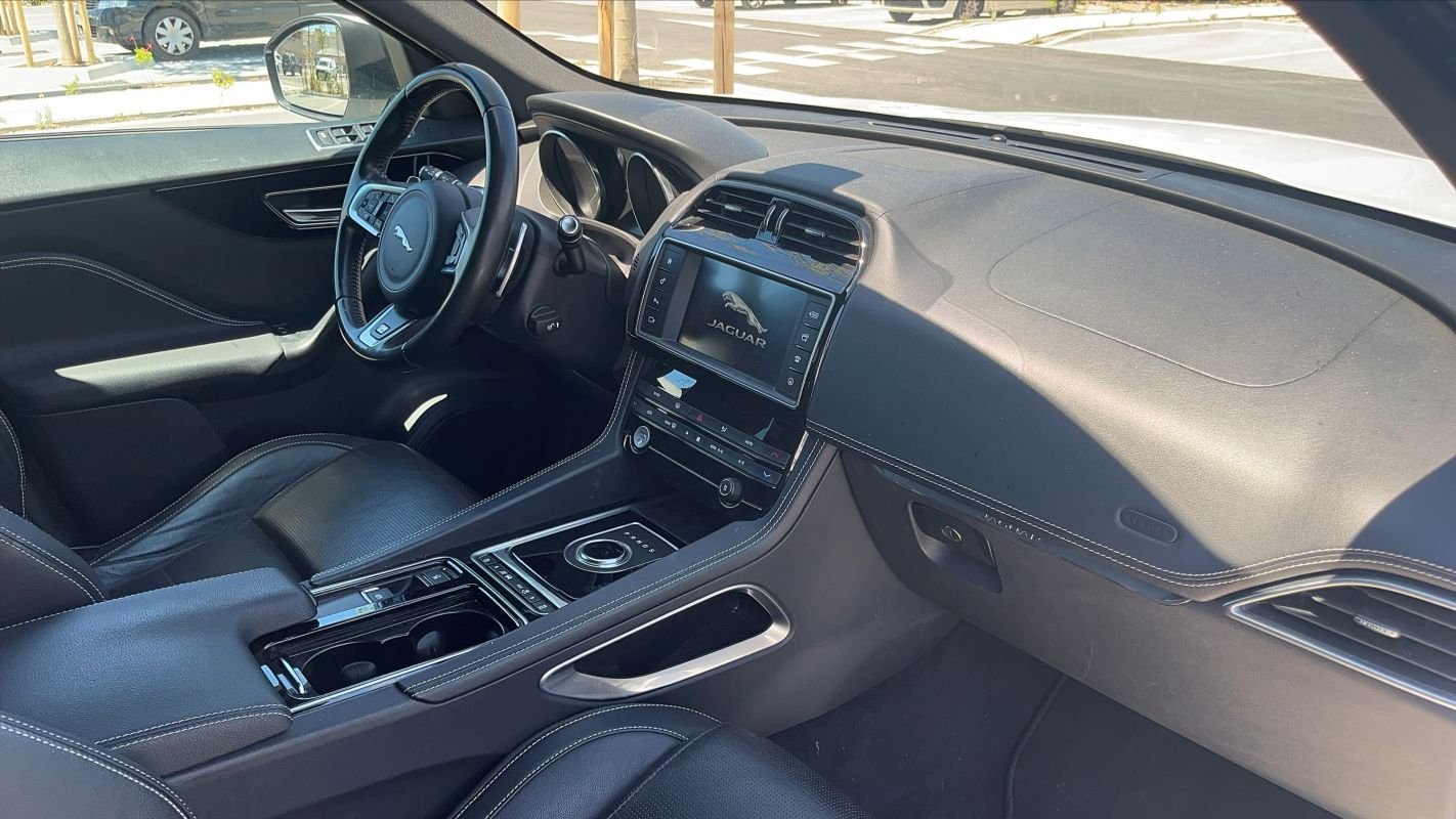 Jaguar F-Pace - Photo 10