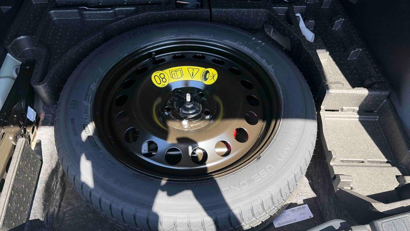 Ford Kuga - Photo 15