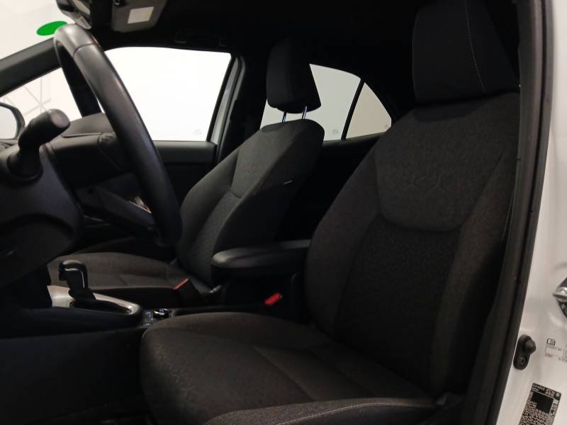 Toyota Yaris - Photo 16