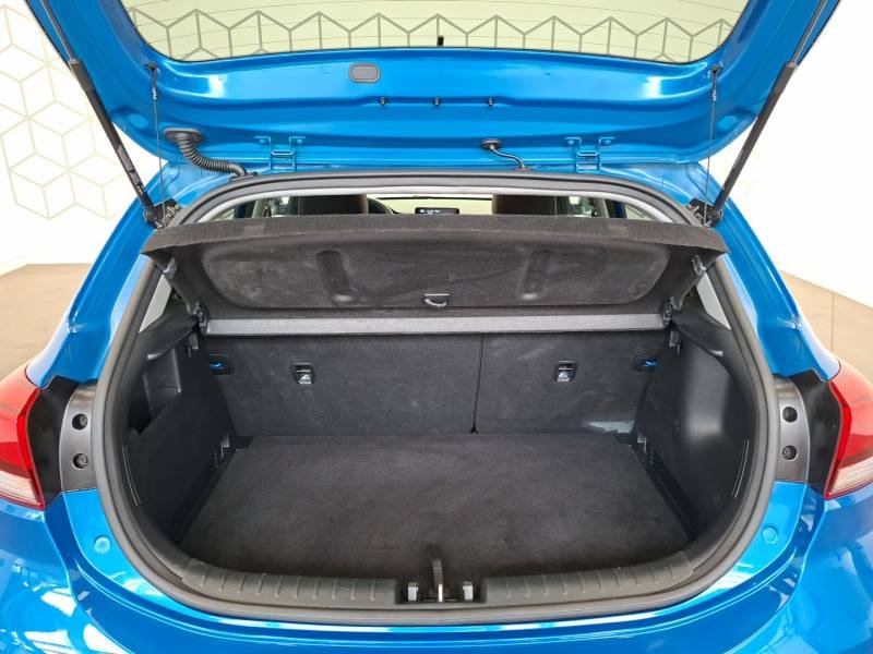 Kia Rio - Photo 13