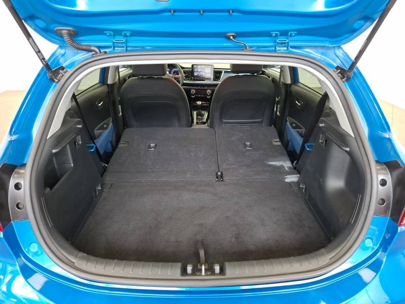 Kia Rio - Photo 14