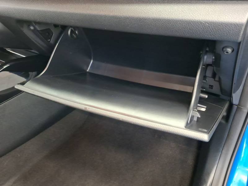 Kia Rio - Photo 23