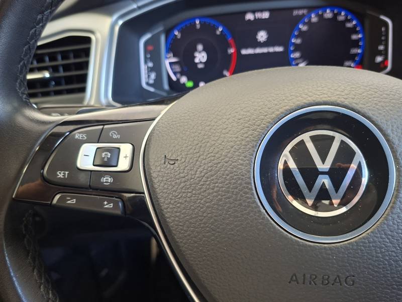 Volkswagen T-Roc - Photo 26