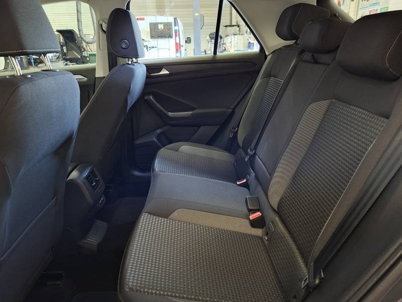 Volkswagen T-Roc - Photo 31
