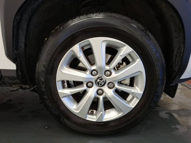 Toyota Yaris - Photo 12