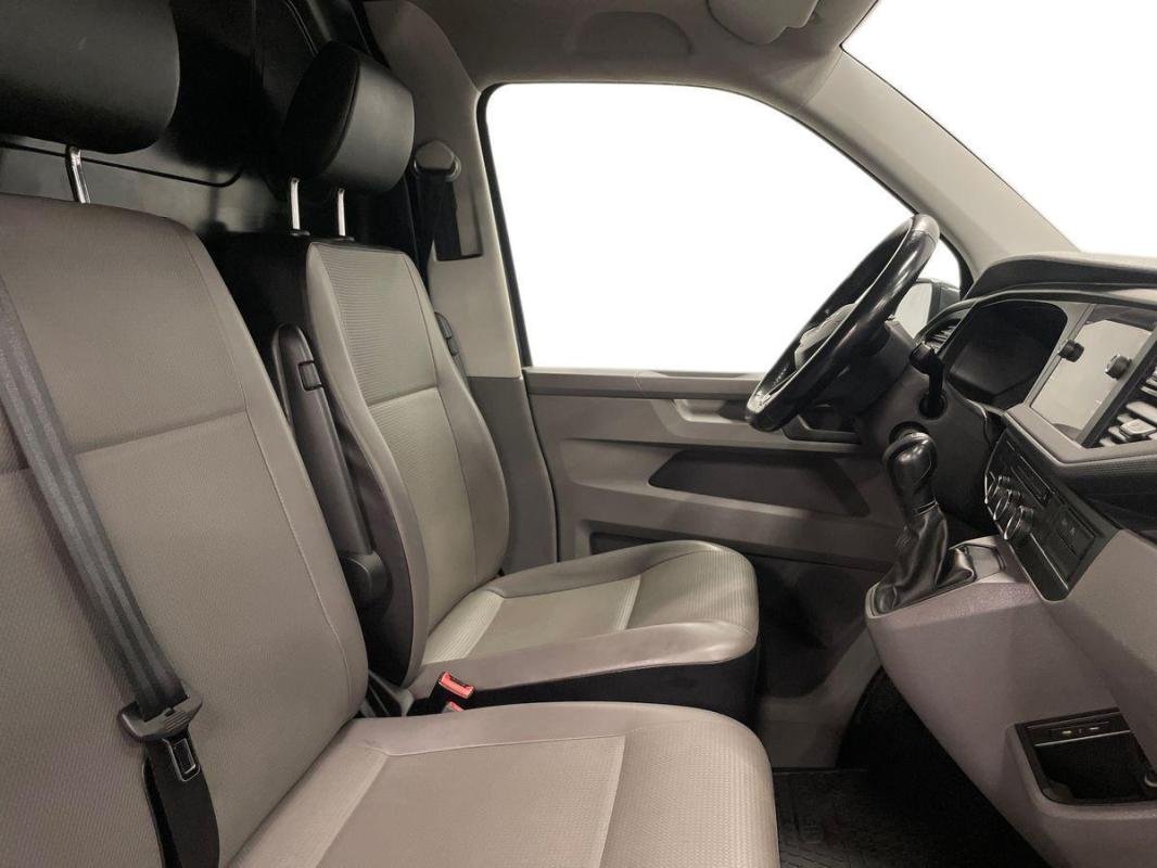Volkswagen Transporter - Photo 13