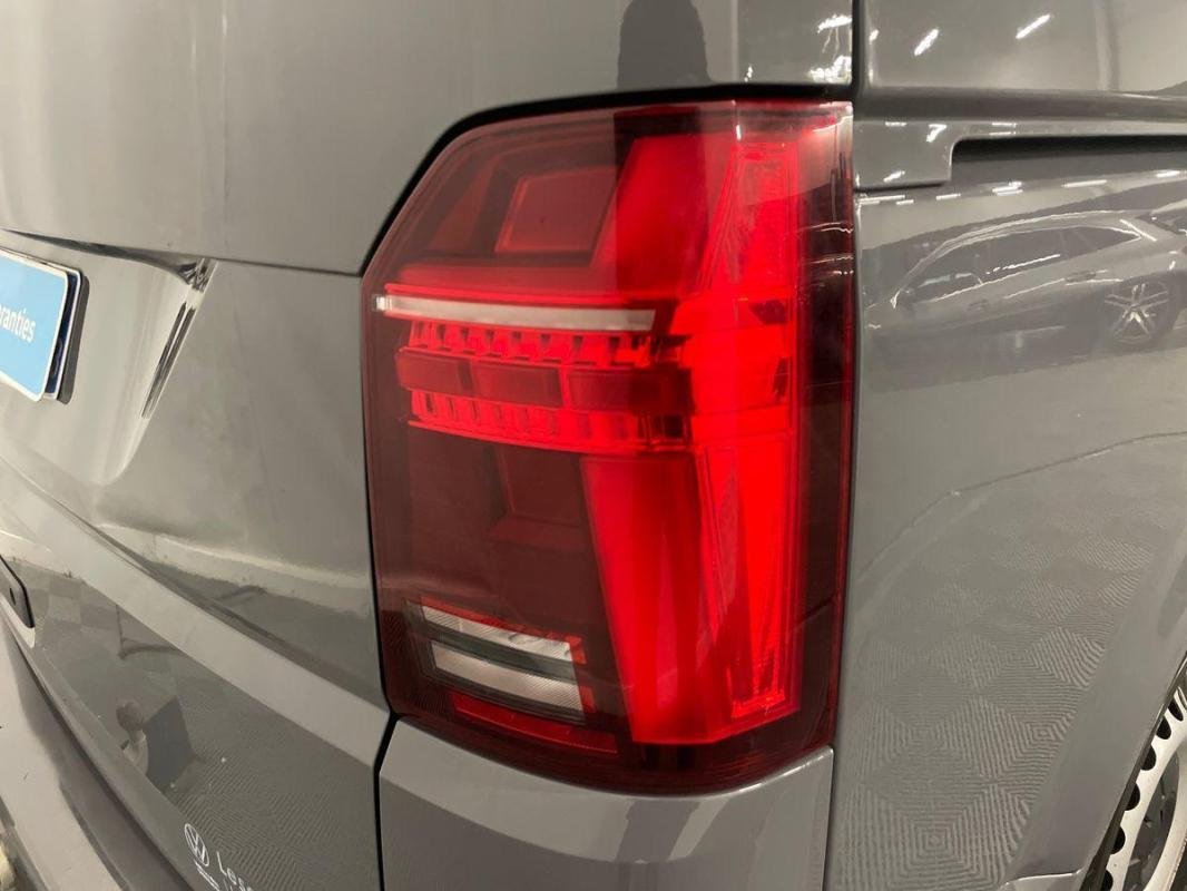 Volkswagen Transporter - Photo 30
