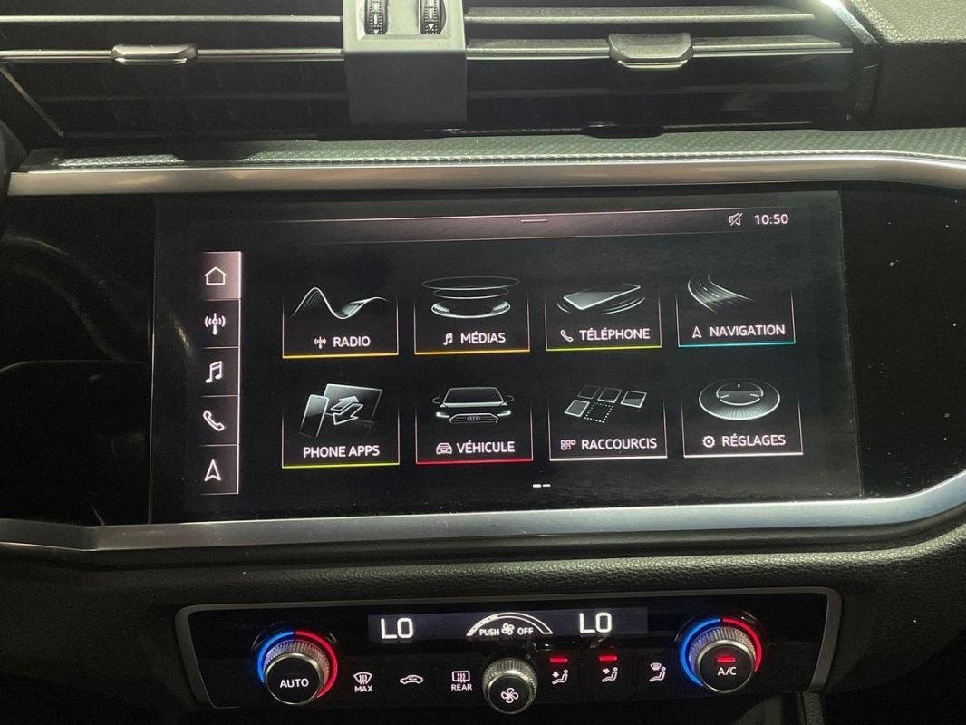 Audi Q3 - Photo 16