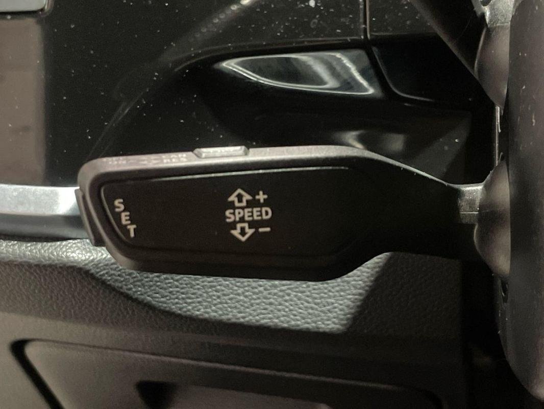 Audi Q3 - Photo 21