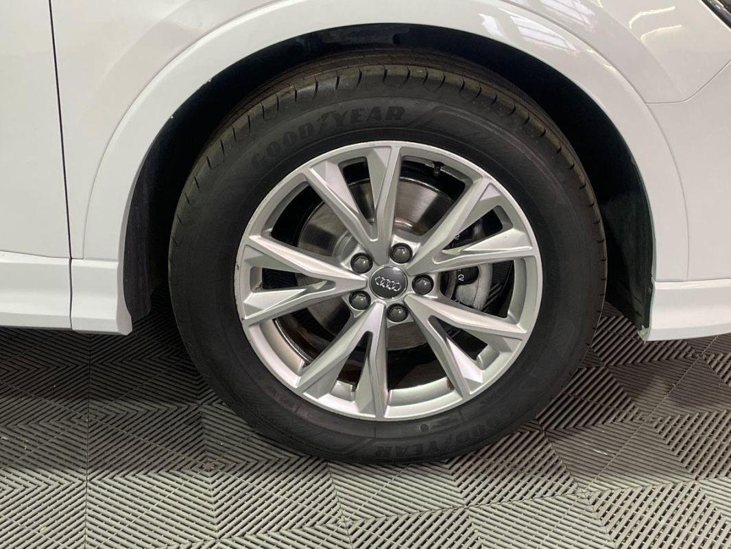 Audi Q3 - Photo 29