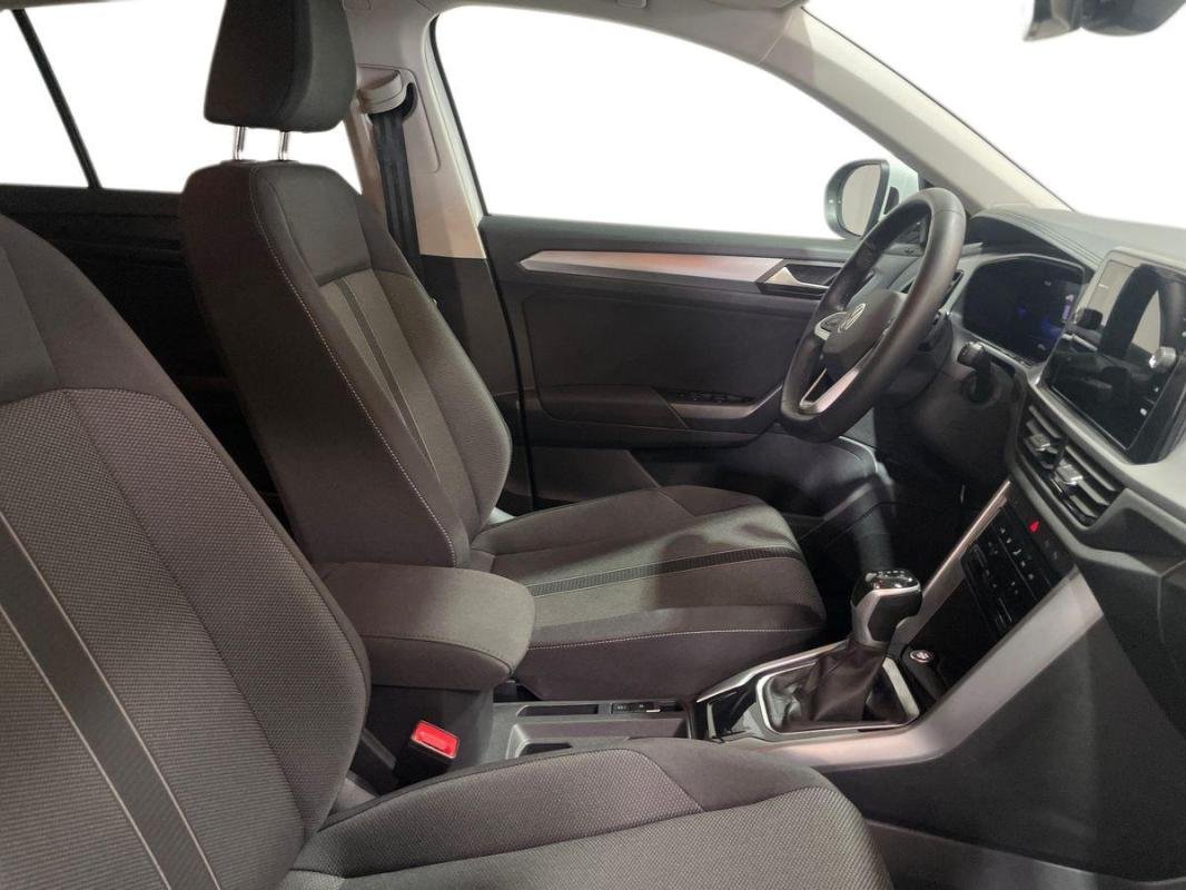 Volkswagen T-Roc - Photo 13