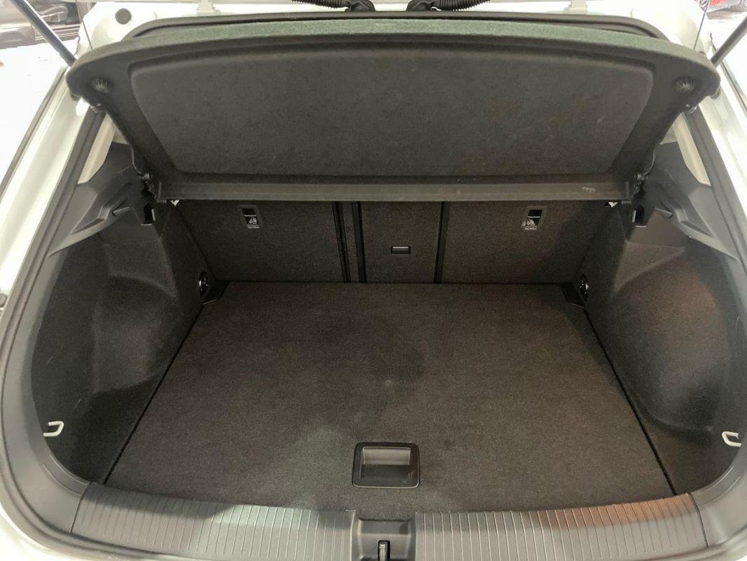 Volkswagen T-Roc - Photo 31