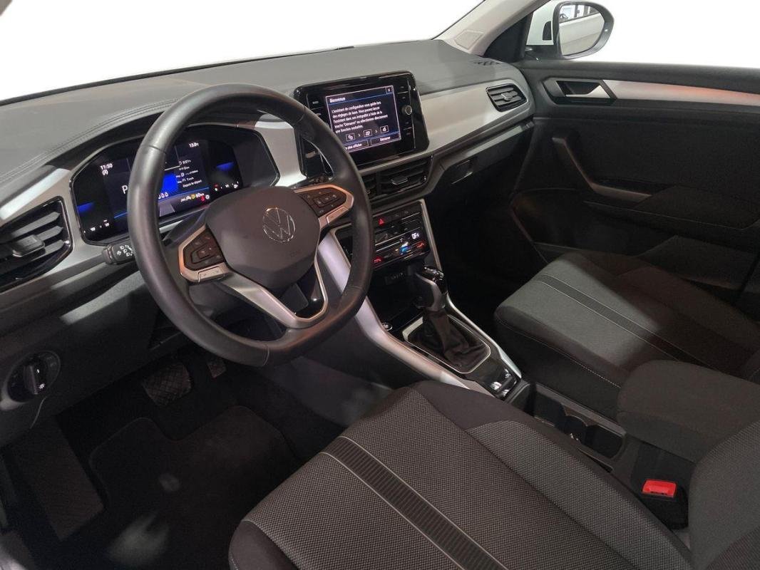 Volkswagen T-Roc - Photo 9