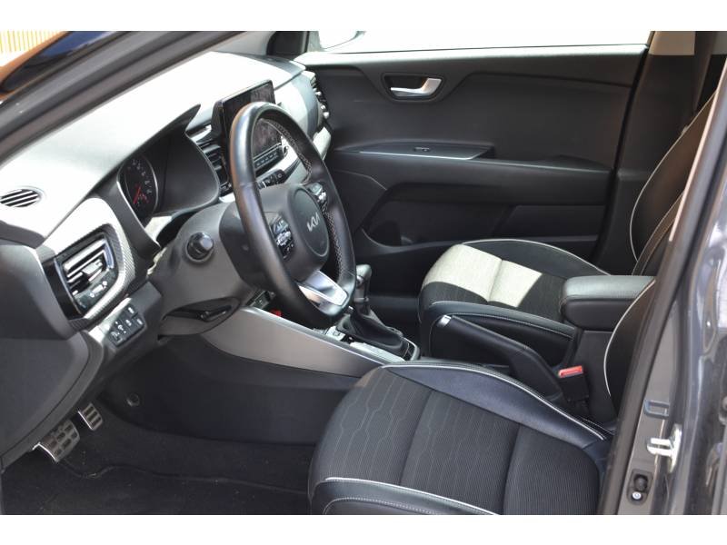 Kia Stonic - Photo 13
