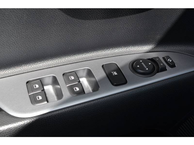 Kia Stonic - Photo 21