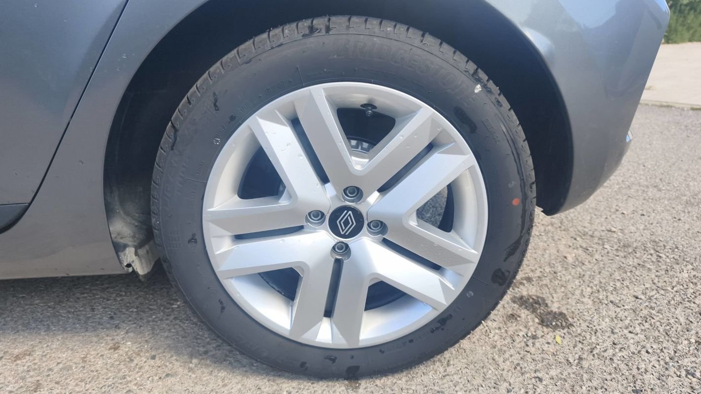 Renault Clio - Photo 19