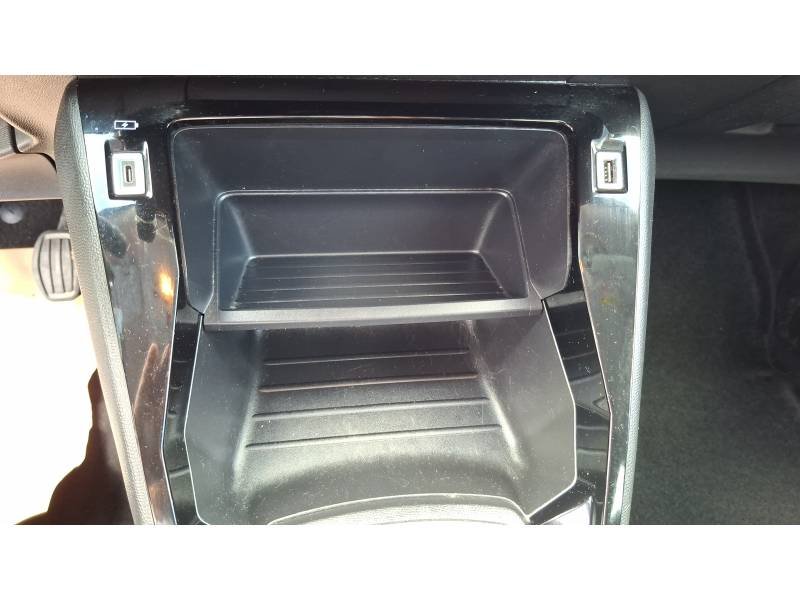Peugeot 2008 - Photo 13