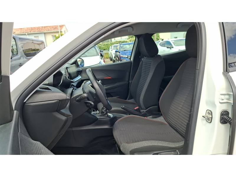 Peugeot 2008 - Photo 24