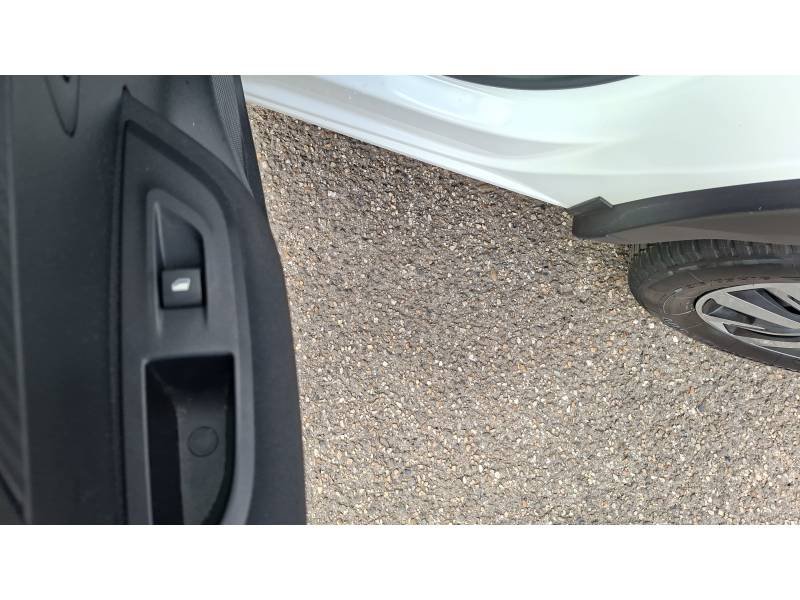 Peugeot 2008 - Photo 25