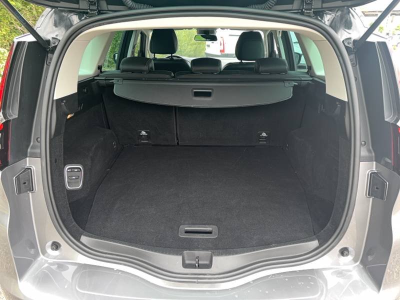 Renault Grand Scénic - Photo 18