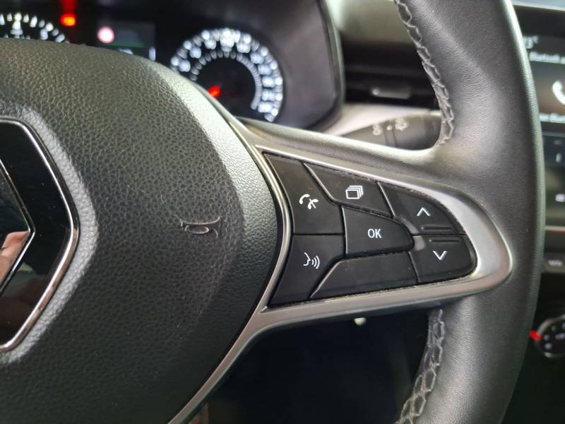 Renault Clio - Photo 18