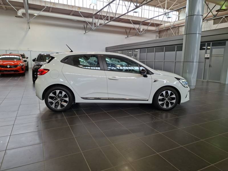 Renault Clio - Photo 6