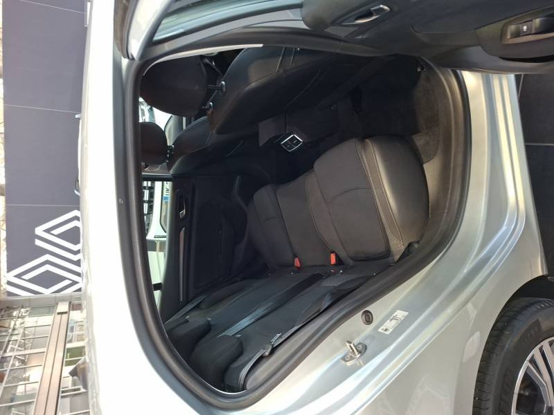 Renault Mégane - Photo 24